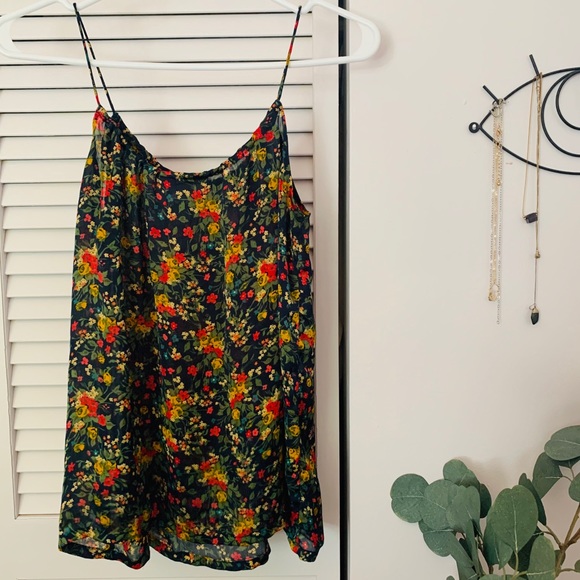 TARGET | Floral tank top - Picture 3 of 3